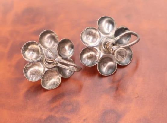 Vintage sterling silver dogwood blossom screw-back earrings - 7