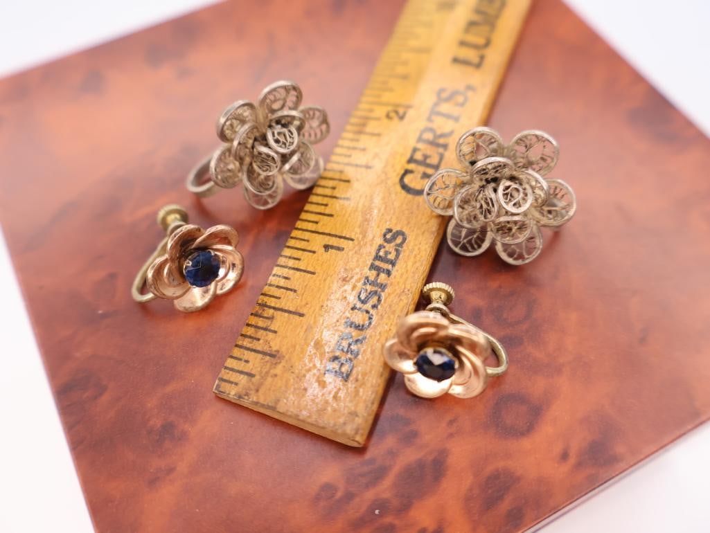 Vintage sterling silver bracelet and two pairs of earrings - 2