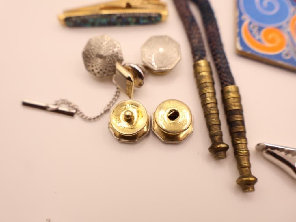 Collection of Vintage Men's Accessories, including 14k Pin - 15