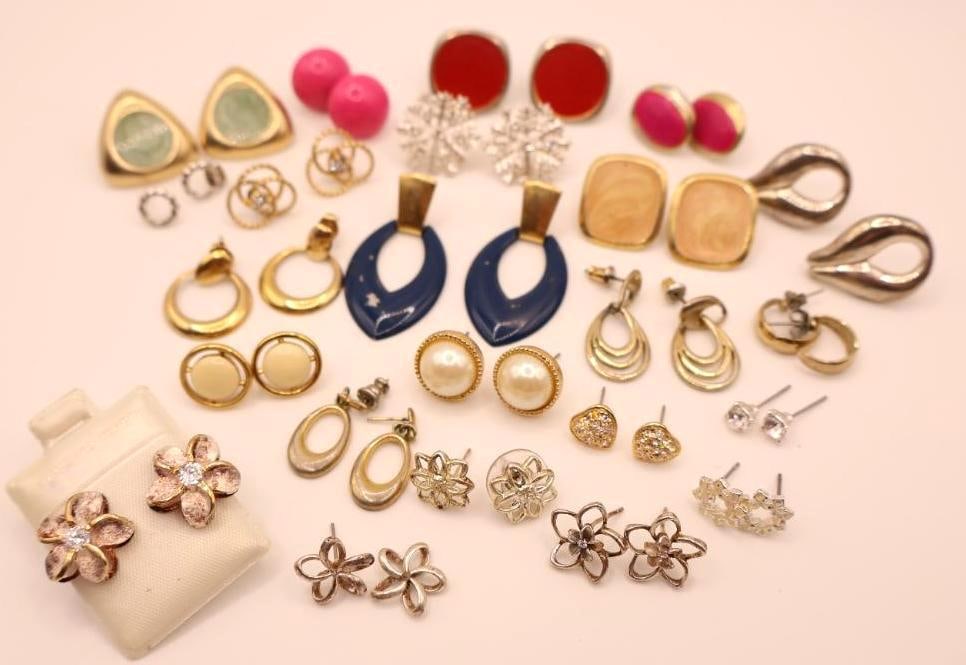 Vintage Earrings including Sterling Silver (1 of 9)