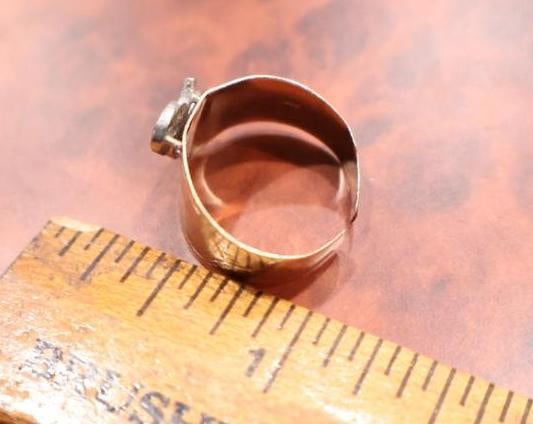 14K Gold Ring Monogrammed with 'E' - 3