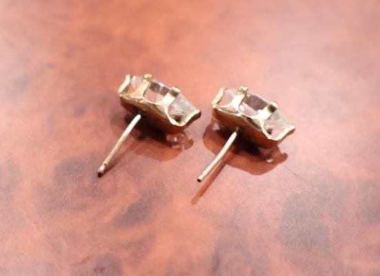 Pair of marquise-cut solitaire stud earrings set in gold - 5