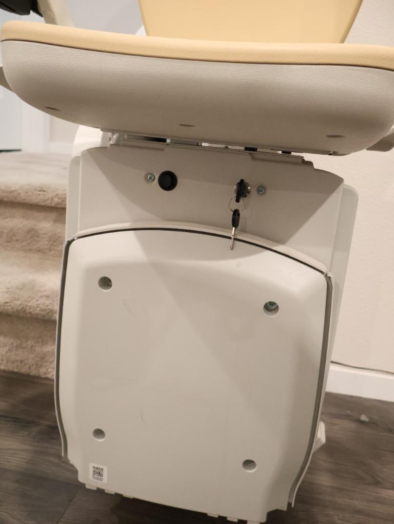 Acorn 180 Curved Stairlift - 9