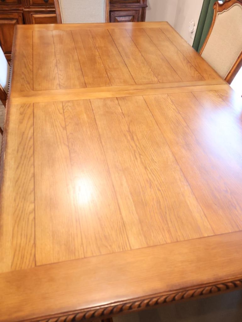 Traditional European-Style Dining Set - 2