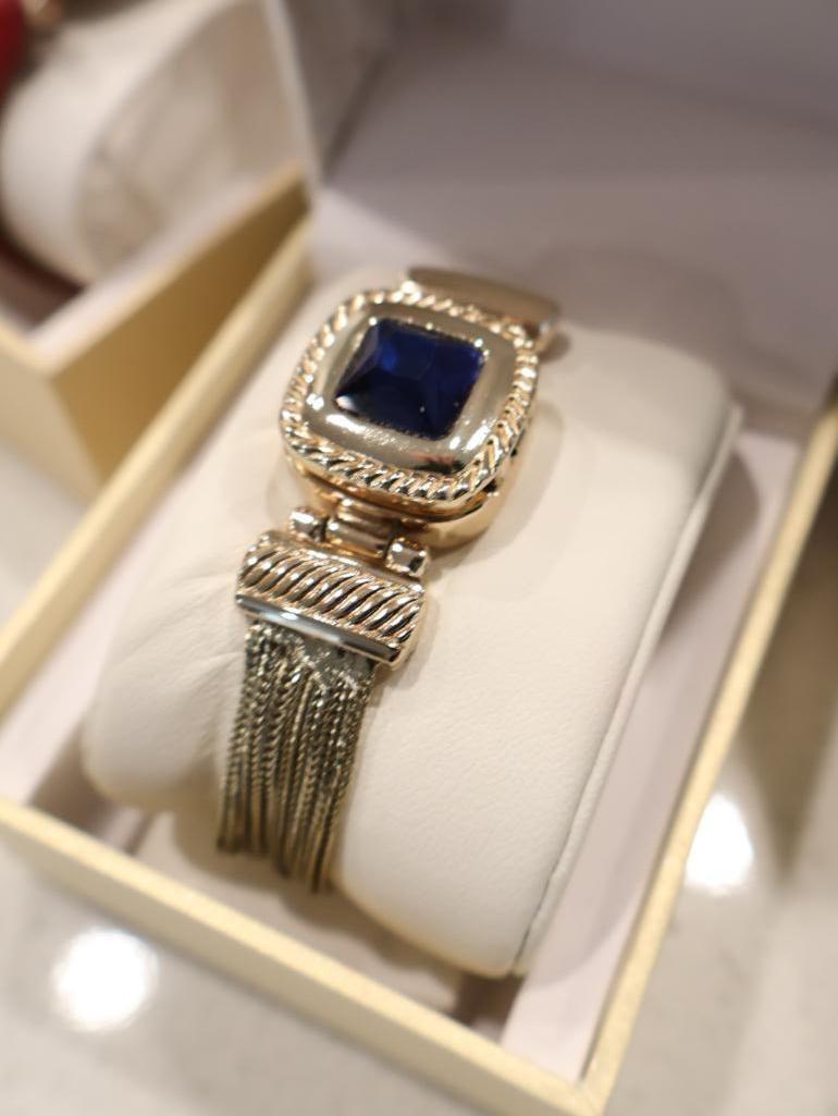 Collection women's fashion Charter Club watches - 11