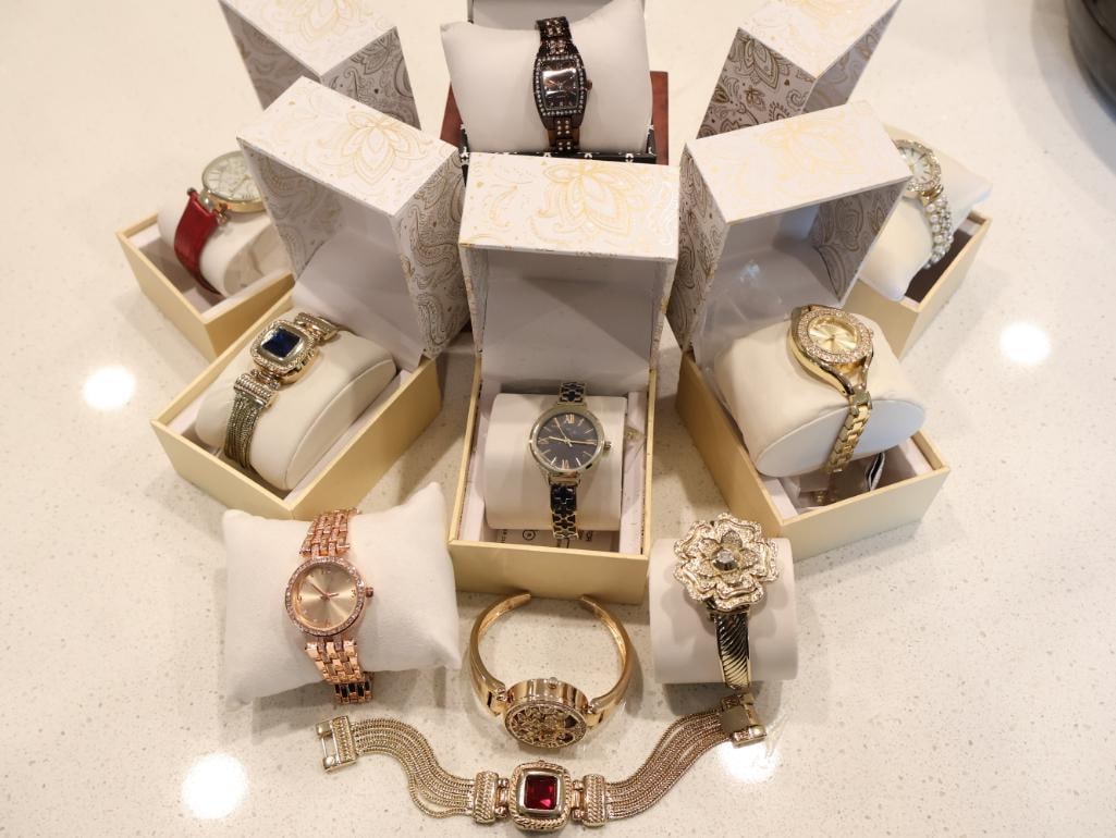 Collection women's fashion Charter Club watches (1 of 15)