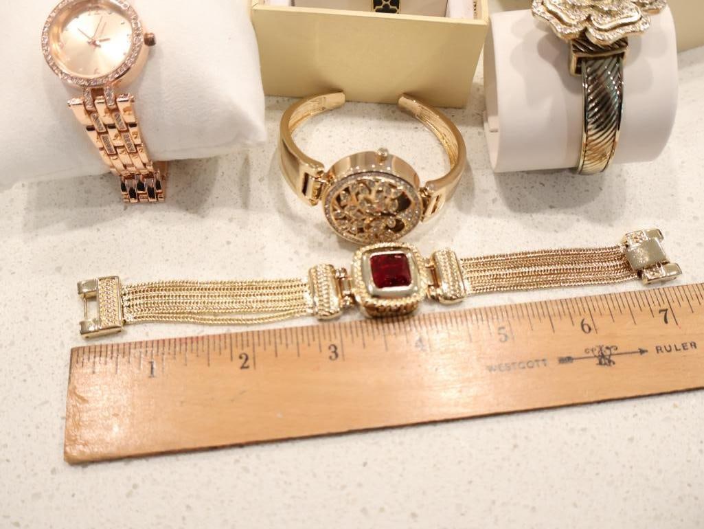 Collection women's fashion Charter Club watches - 2