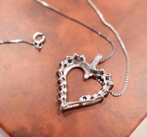 Open heart diamond pendant 10k gold necklace - 3