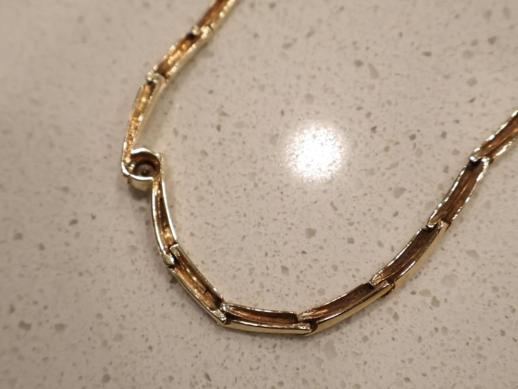 Assorted vintage jewelry - 16