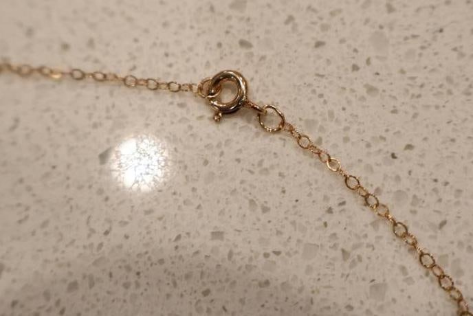 Assorted vintage jewelry - 9