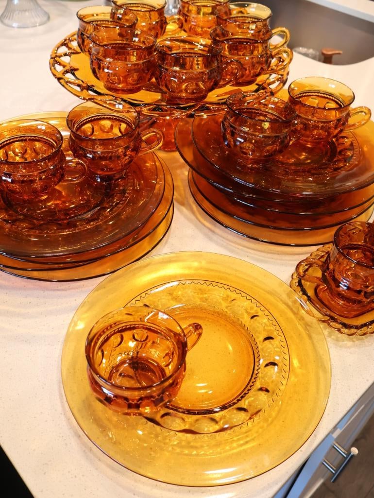 Collection of Vintage Amber King's Crown (1 of 12)