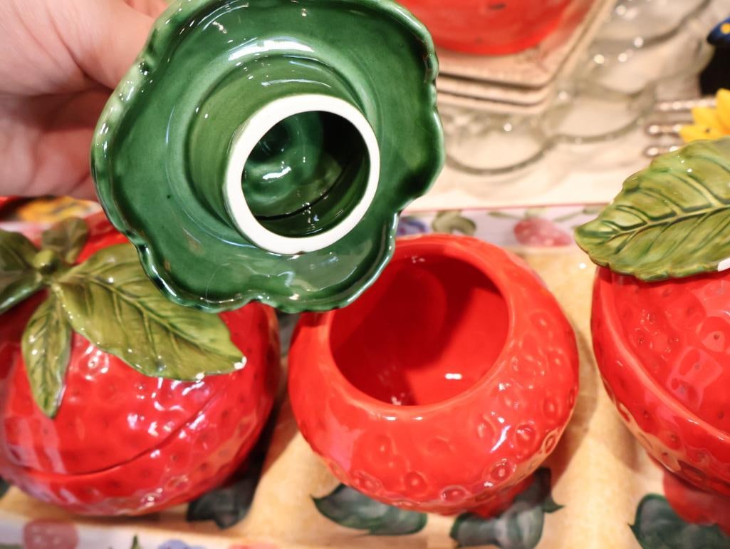 Collection of vintage and contemporary cottagecore kitchenware - 4