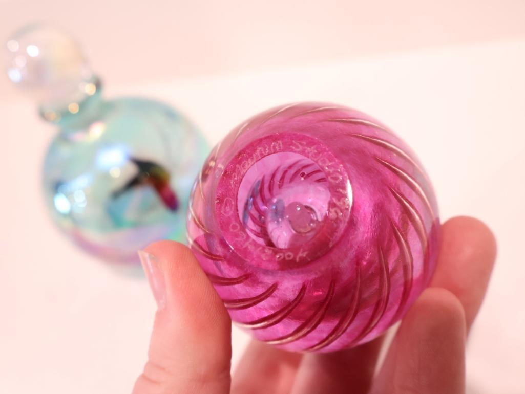 Two vibrant hand-blown studio art glass perfume bottles - 5