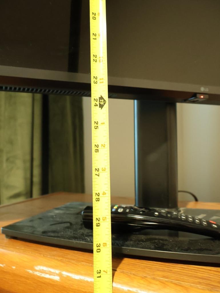 LG 43in 4K UHD Smart TV - 6