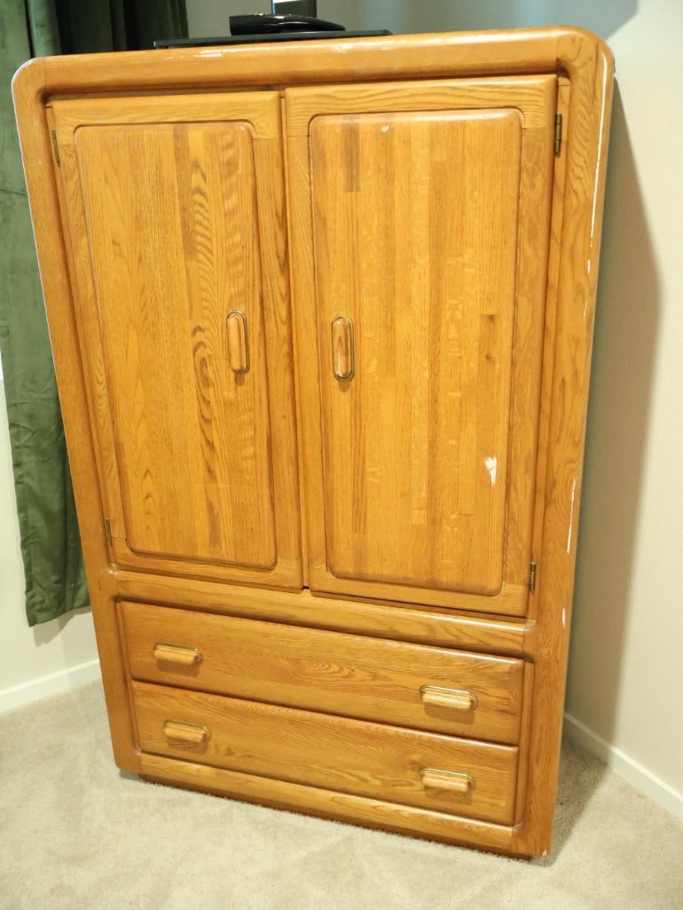 Vintage solid oak armoire (1 of 13)