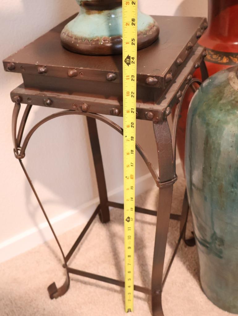 Three decorative ceramic vases and a wrought iron pedestal stand - 5