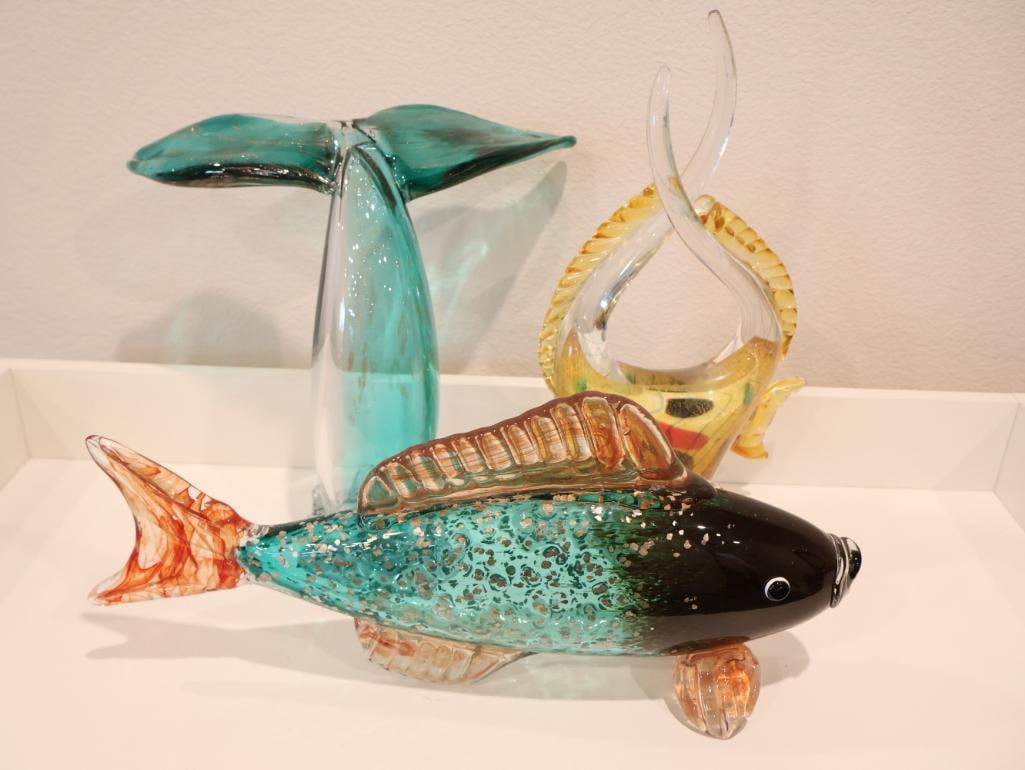 Exquisite collection of three handcrafted art glass marine figurines (1 of 10)