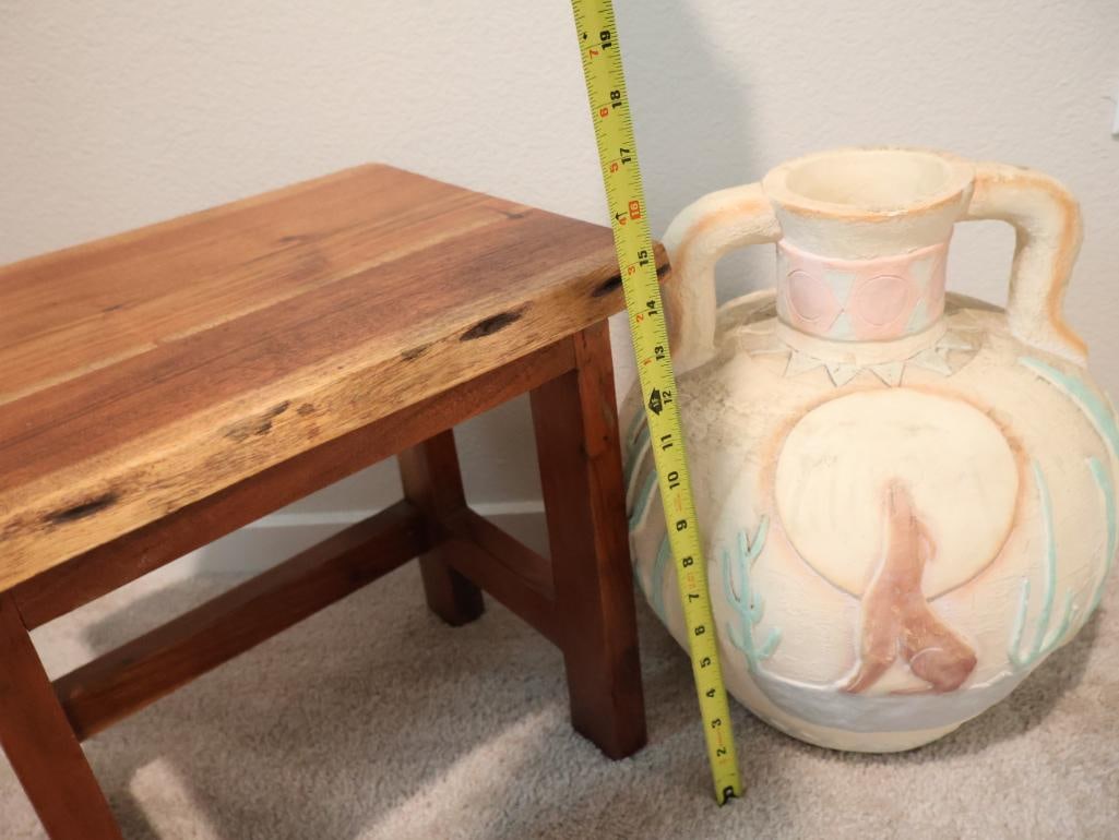 Wooden side table and a large, decorative plaster or clay amphora vase - 2