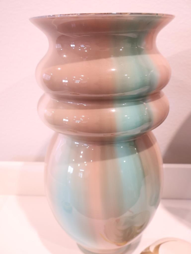 Three decorative items - 9