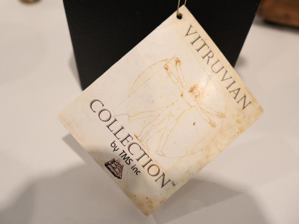 Eclectic mix of vintage and contemporary decorative items - 8