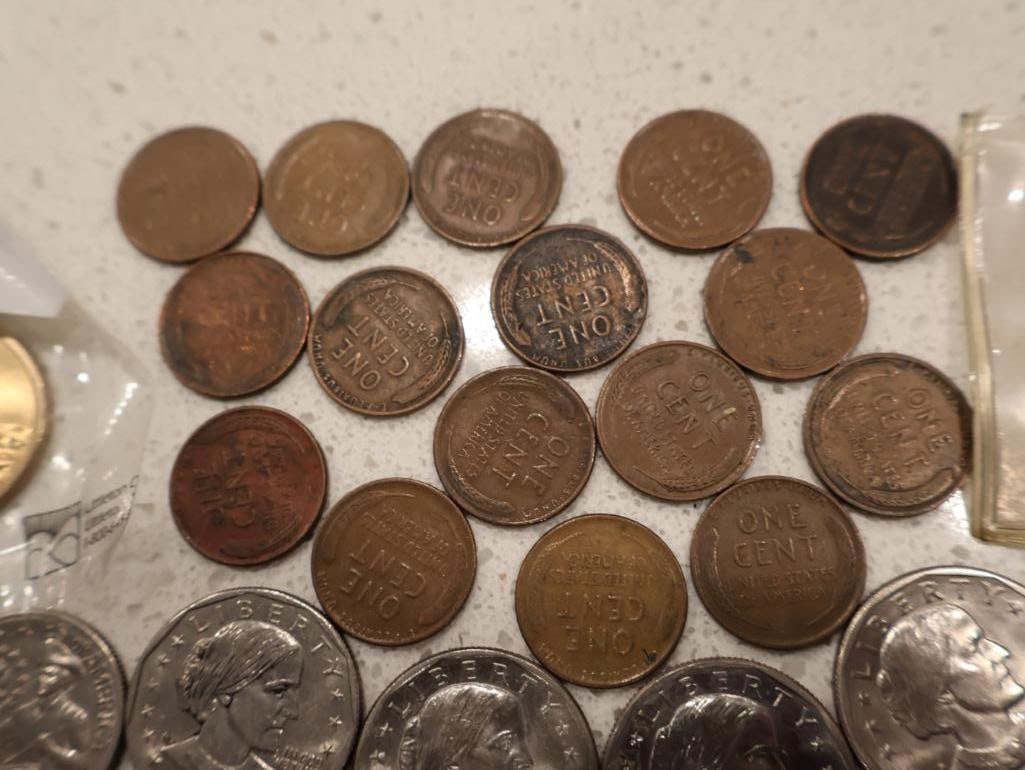 Diverse collection of mid-to-late 20th-century and modern American coinage - 4