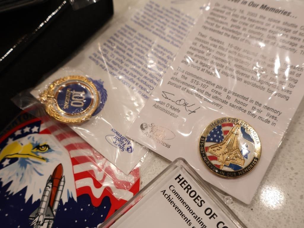 Extensive collection of aerospace and space exploration memorabilia - 11