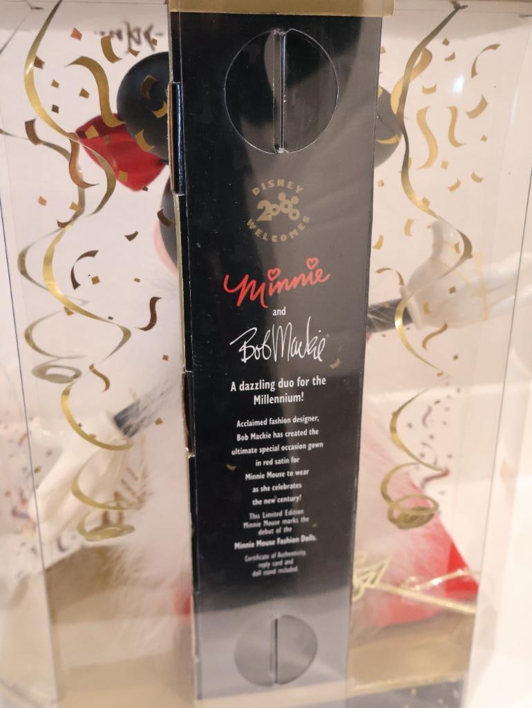 Extensive collection of vintage Mickey and Minnie Mouse collectibles - 15