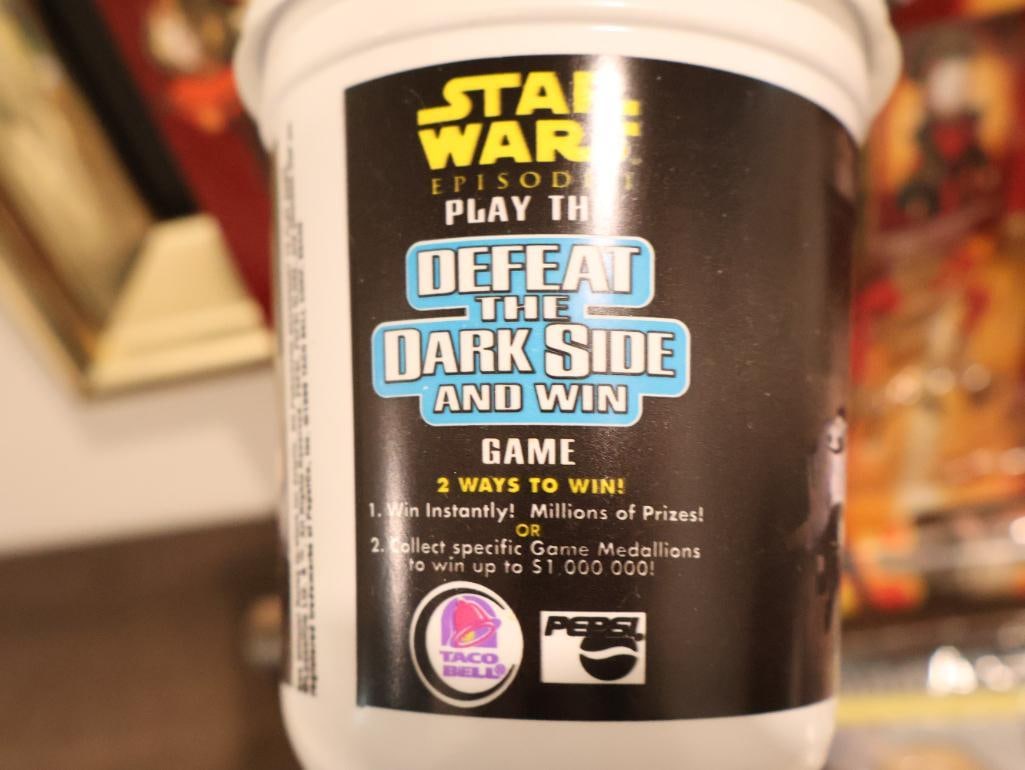 Collection of Star Wars: Episode I The Phantom Menace memorabilia - 8