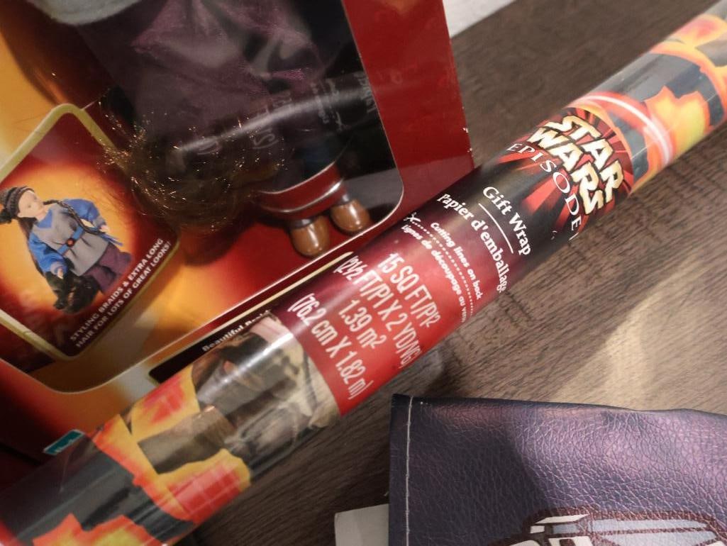 Collection of Star Wars: Episode I The Phantom Menace memorabilia - 9