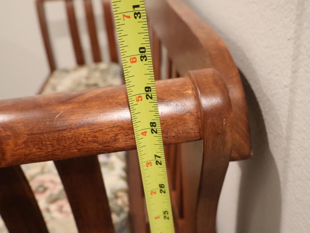 Entryway storage bench - 6