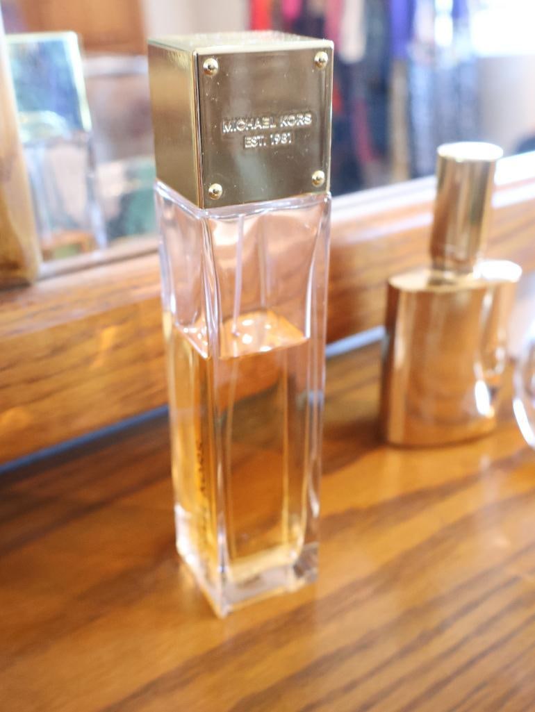 Collection of luxury perfumes - 5