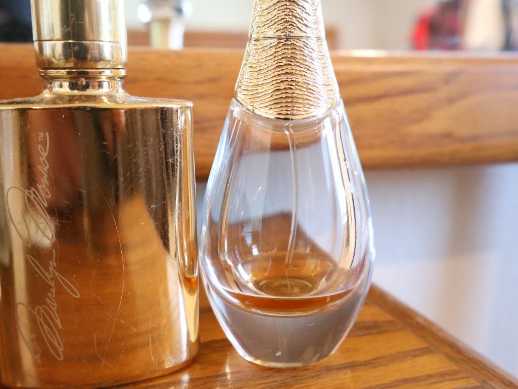 Collection of luxury perfumes - 8