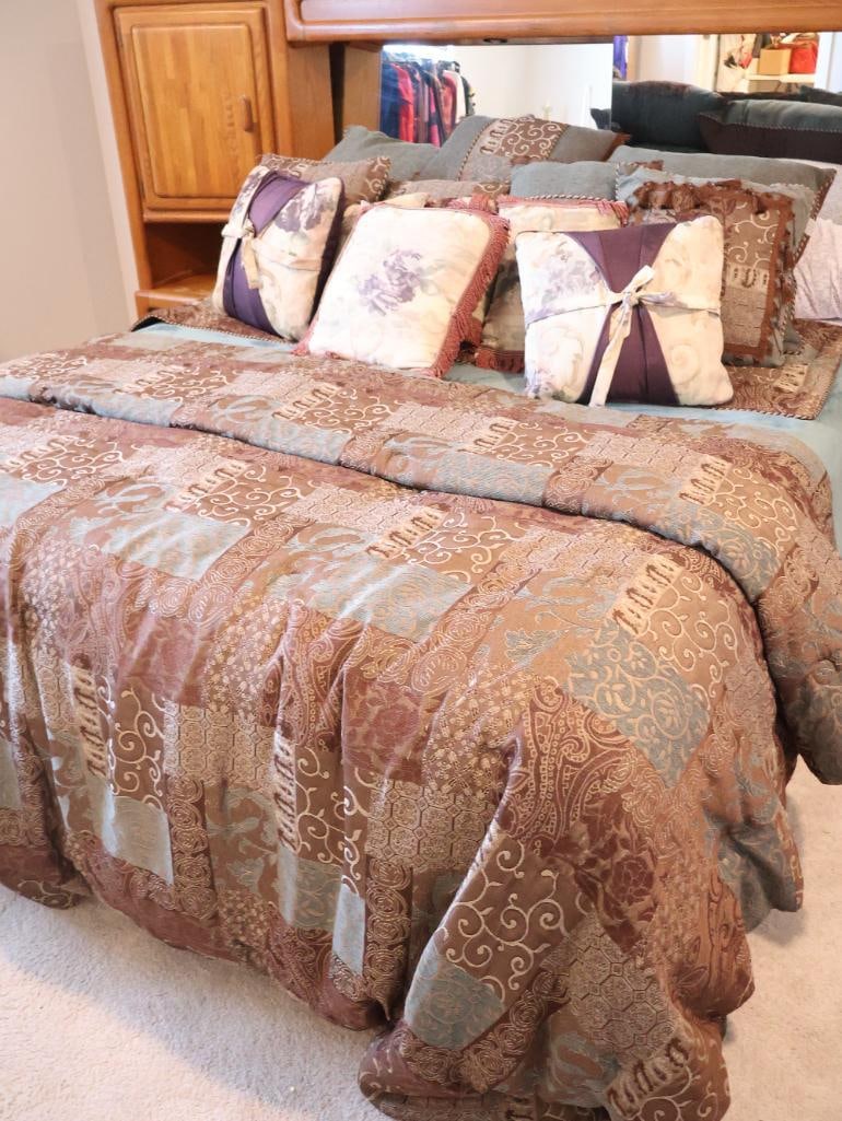 Solid oak Pier Wall Bedroom King Set - 15