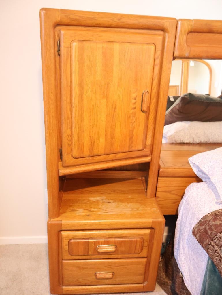 Solid oak Pier Wall Bedroom King Set - 4