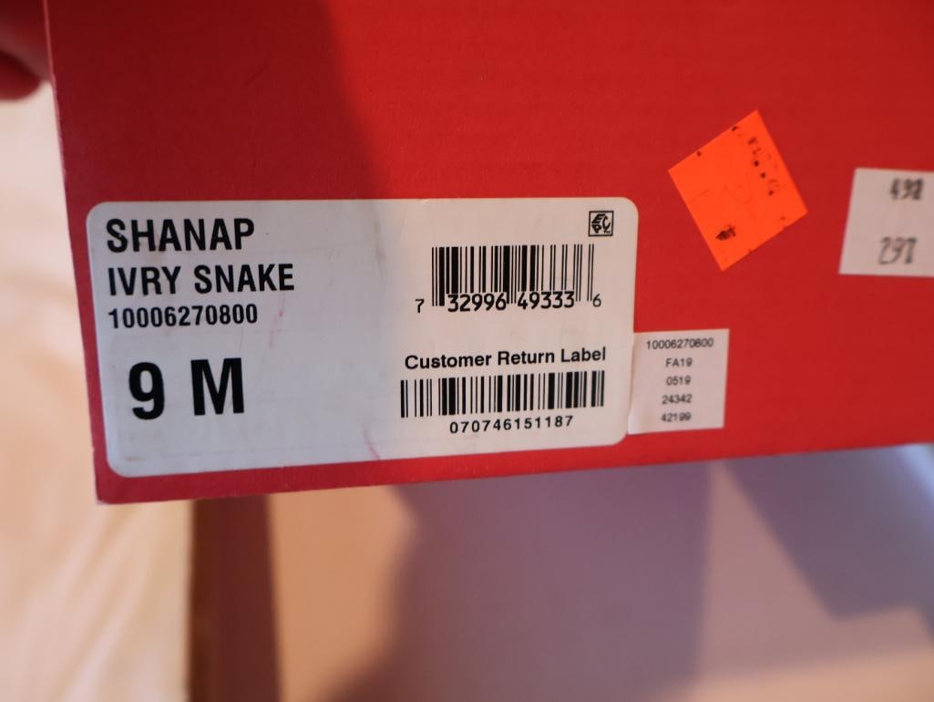 Six pairs of ladies shoes in their original boxes - 3