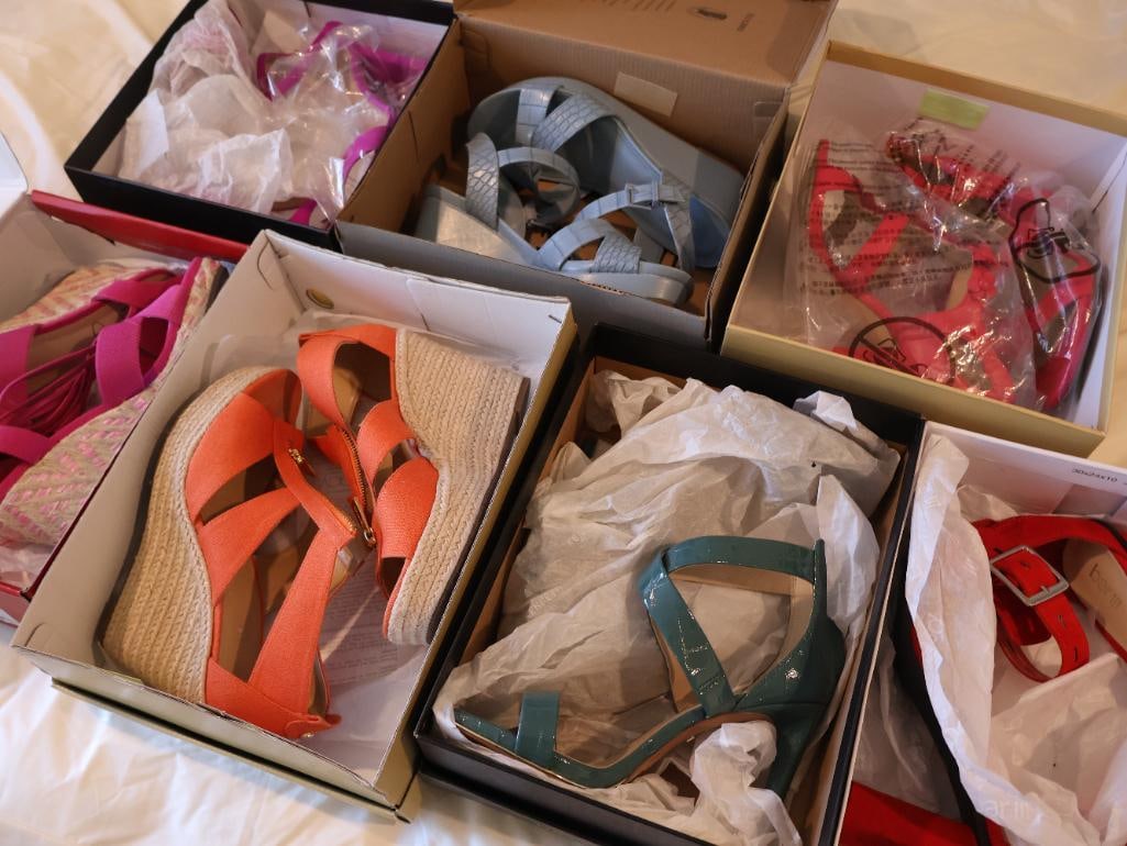 Seven pairs of ladies shoes in their original boxes (1 of 18)