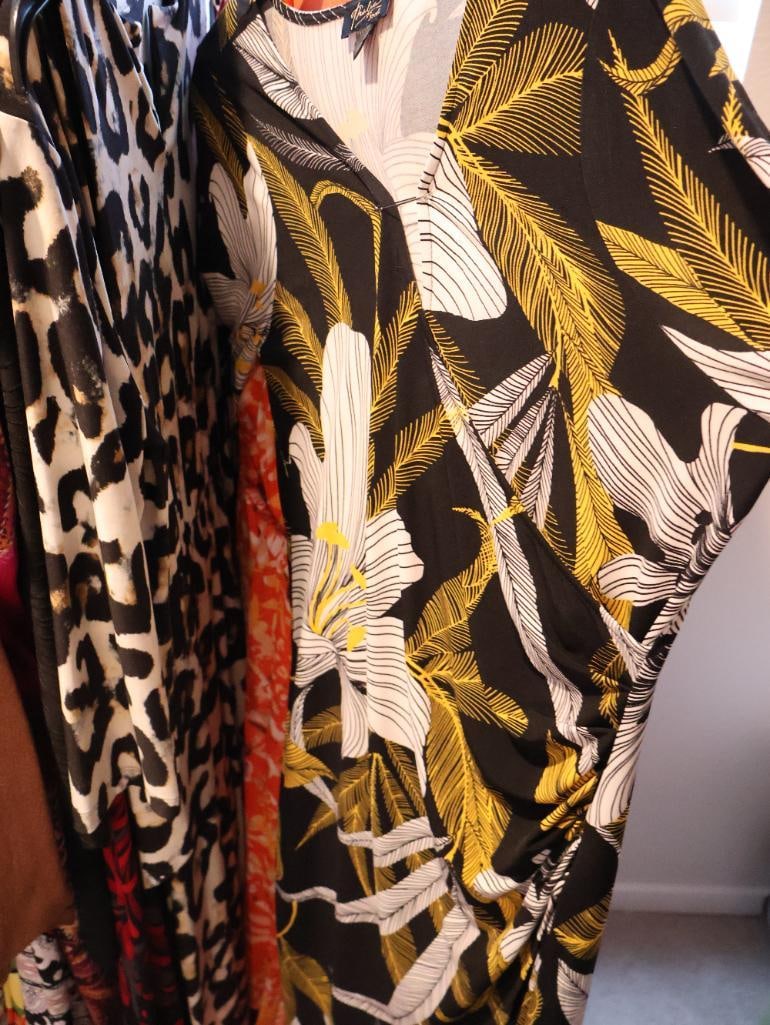 Large Collection of Ladies clothing - 9