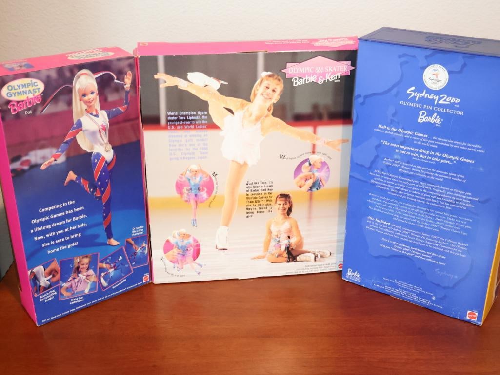 Three Barbie collector sets - 5
