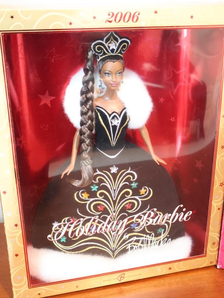 Two highly collectible Holiday Barbie dolls - 2