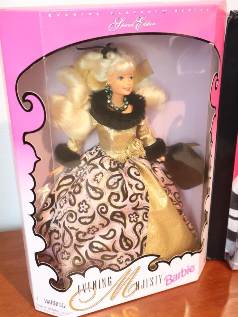Two collectible Barbie dolls - 2