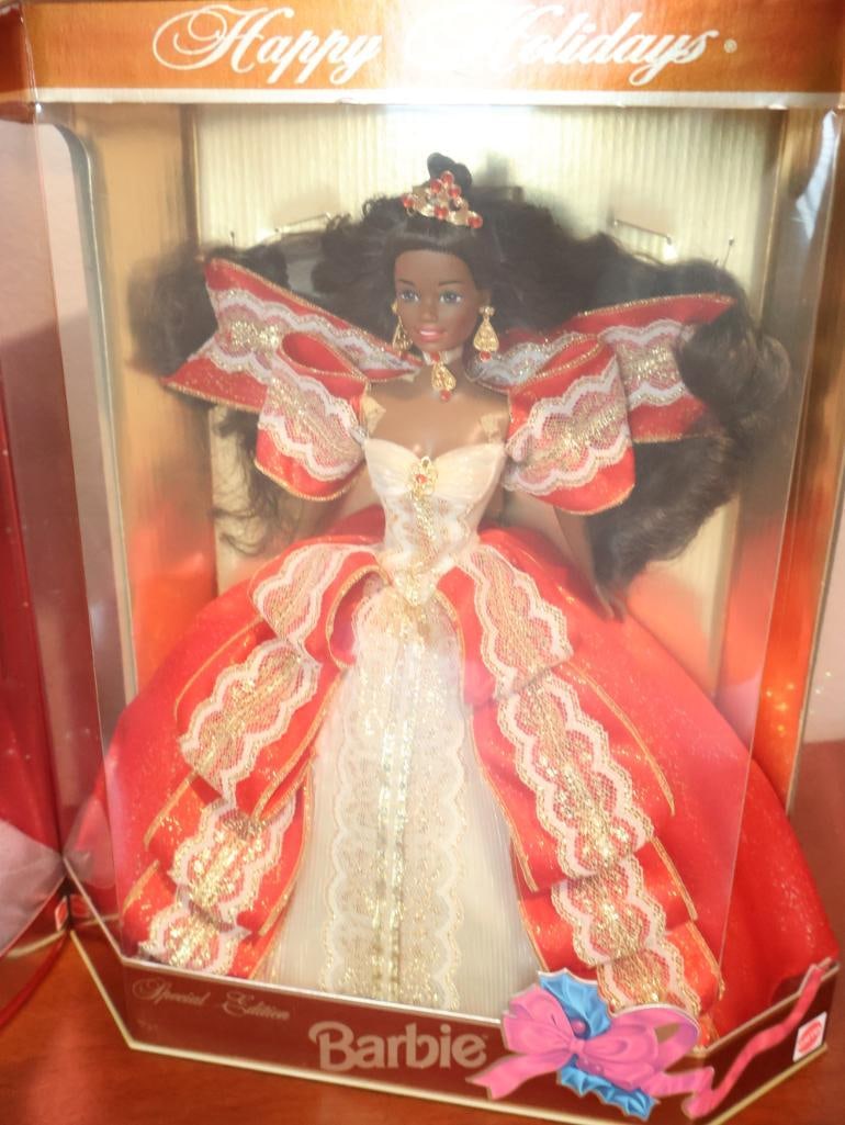Two Special Edition Barbie dolls - 3