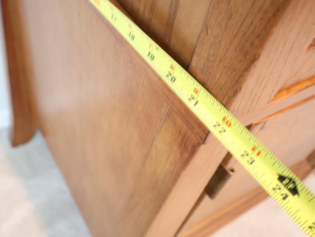 Two matching vintage oak display cabinets or curios - 10