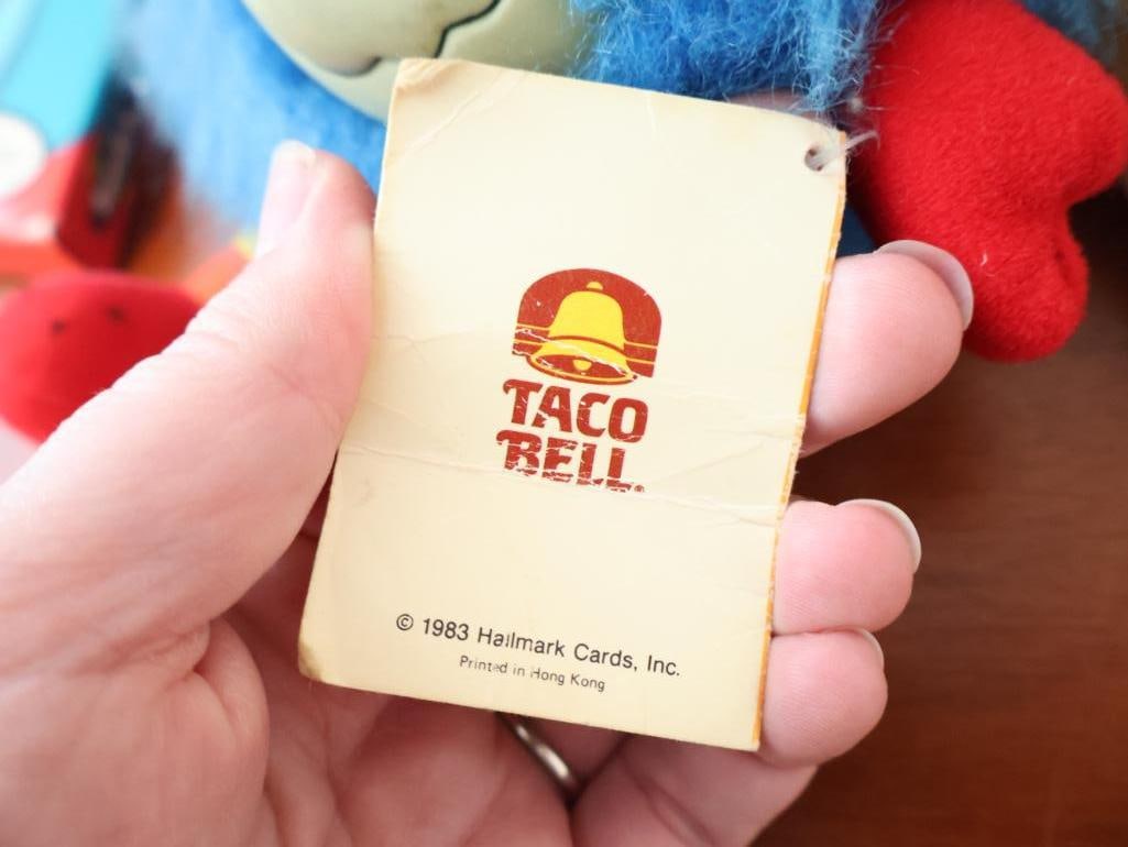 Diverse collection of pop culture and animation memorabilia - 10