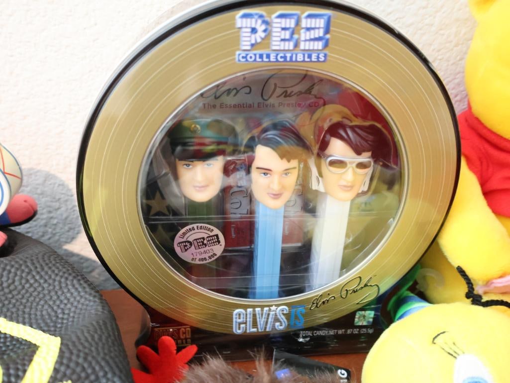 Diverse collection of pop culture and animation memorabilia - 5