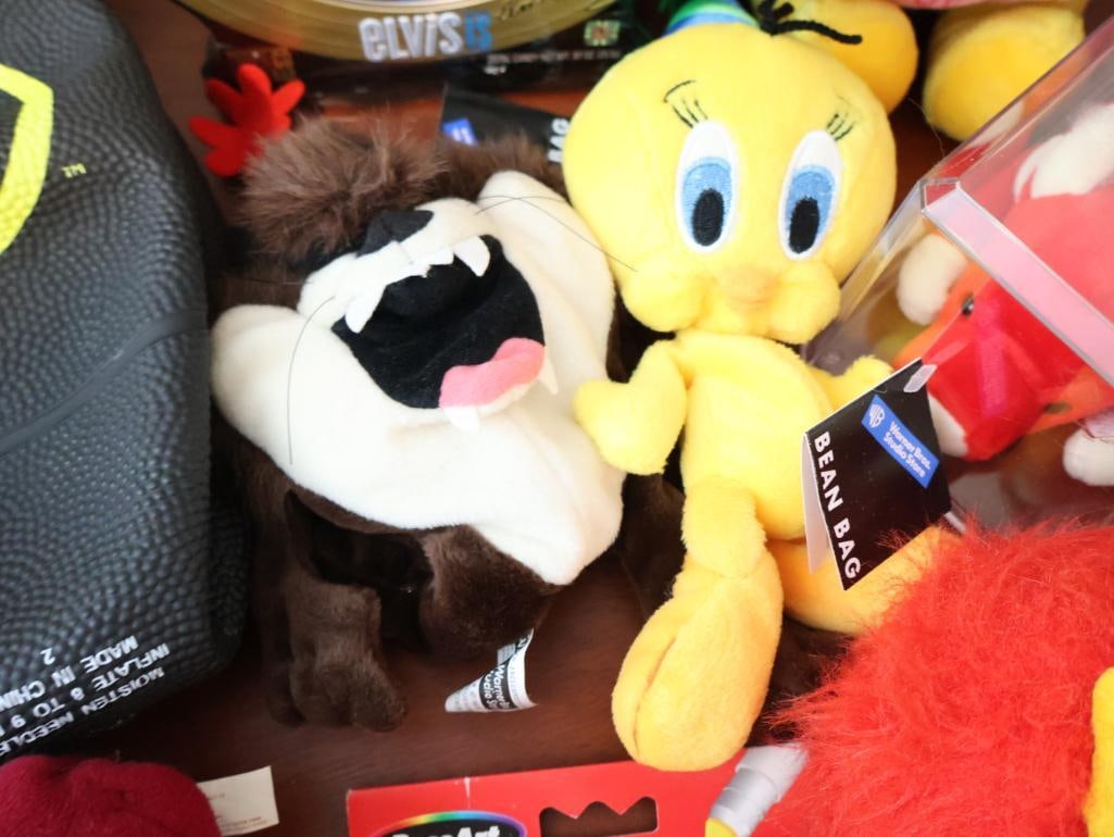 Diverse collection of pop culture and animation memorabilia - 6