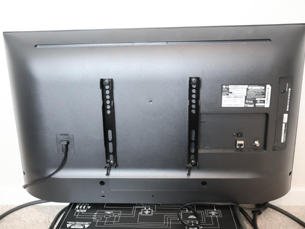 Samsung HT-Z520 Home Theater System - 10