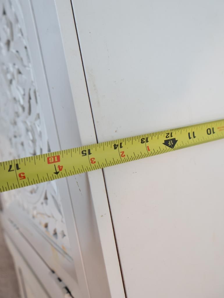 Pair of accent cabinets - 10