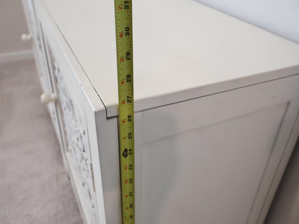 Pair of accent cabinets - 3