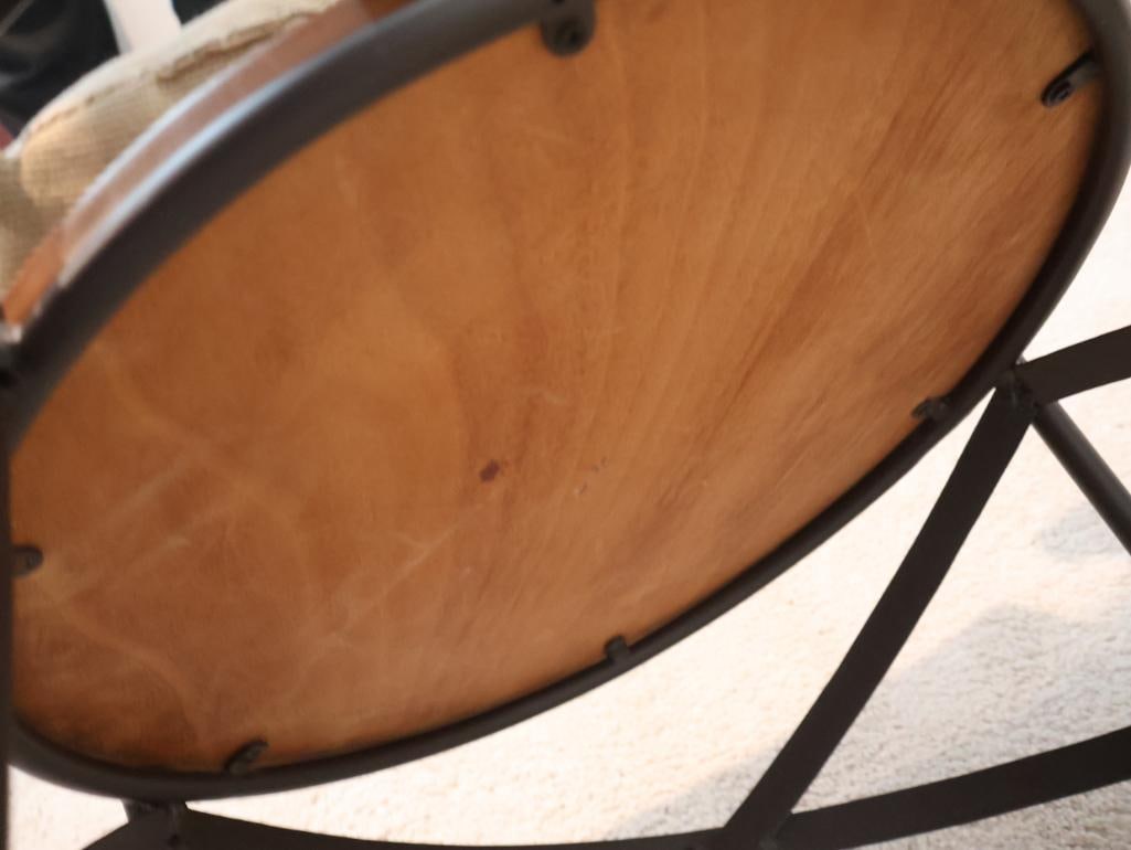 Mix of industrial and vintage-inspired furniture and decor - 5