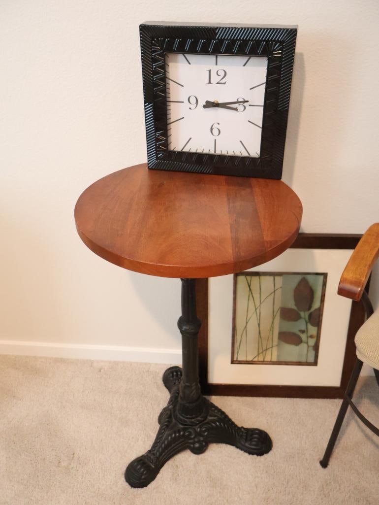 Mix of industrial and vintage-inspired furniture and decor - 6